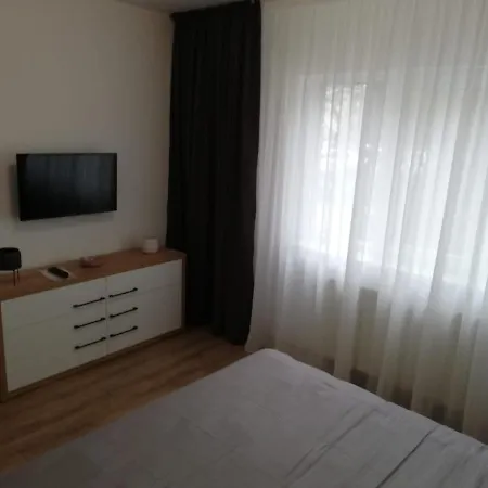 Appartement 2 Bedroom Ap. With Free Parking. Craiova